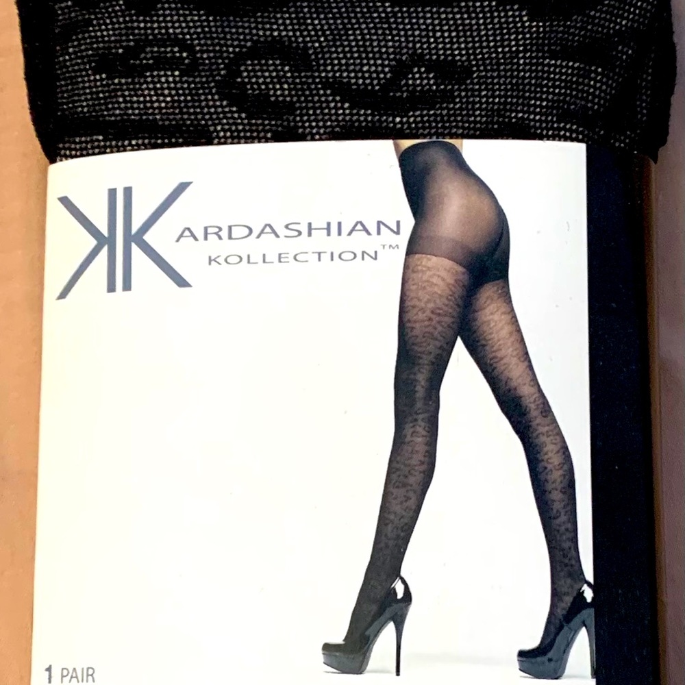 Kardashian Kollection Net Tight size Medium